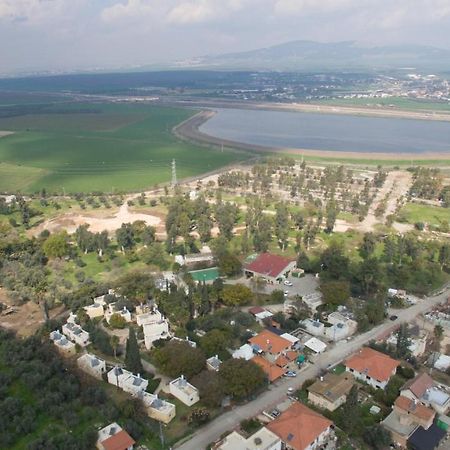 Hi - Maayan Harod Hostel Gid'ona Екстер'єр фото