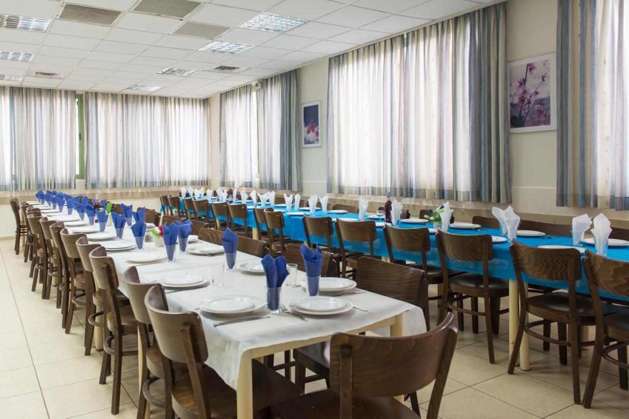 Hi - Maayan Harod Hostel Gid'ona Екстер'єр фото