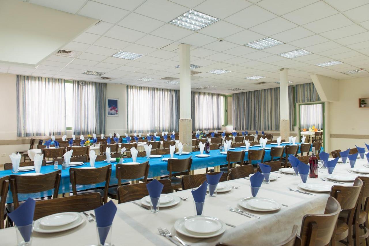 Hi - Maayan Harod Hostel Gid'ona Екстер'єр фото